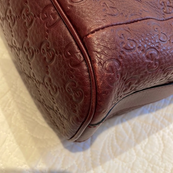 Authentic Gucci maroon leather hobo bag - Picture 12 of 17